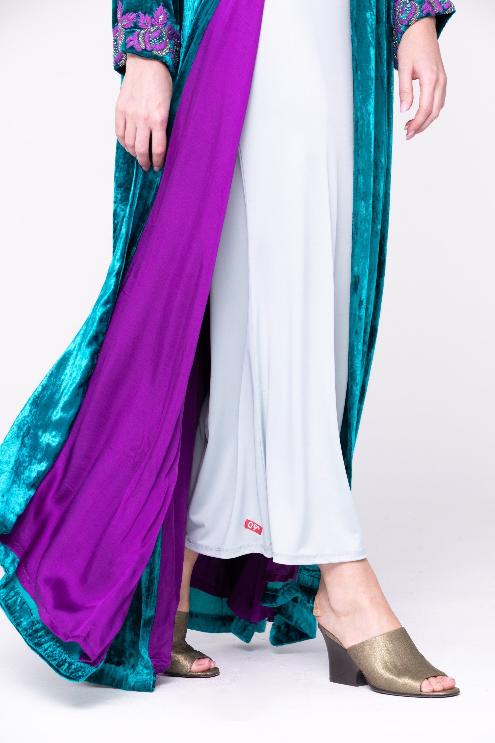 Pure Silk Abaya image 2