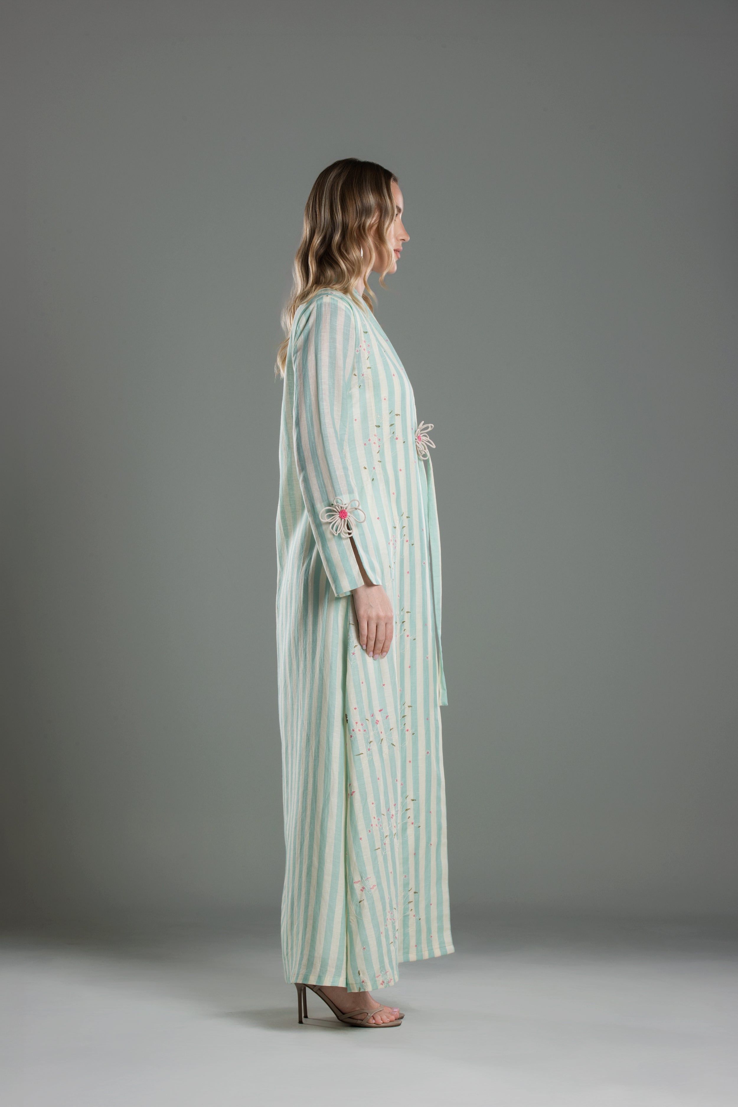 Stripe Abaya