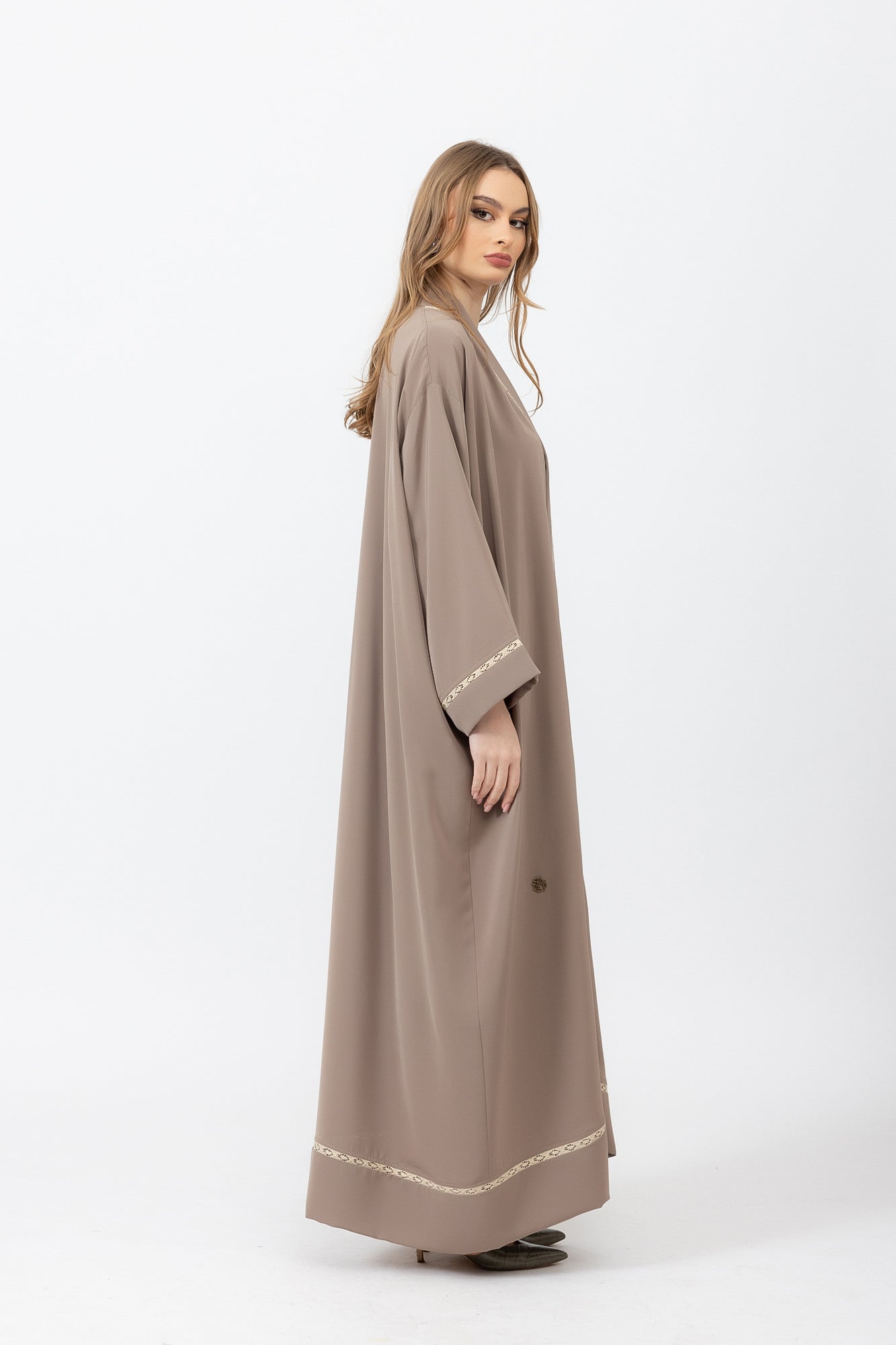 Crepe Abaya image 1