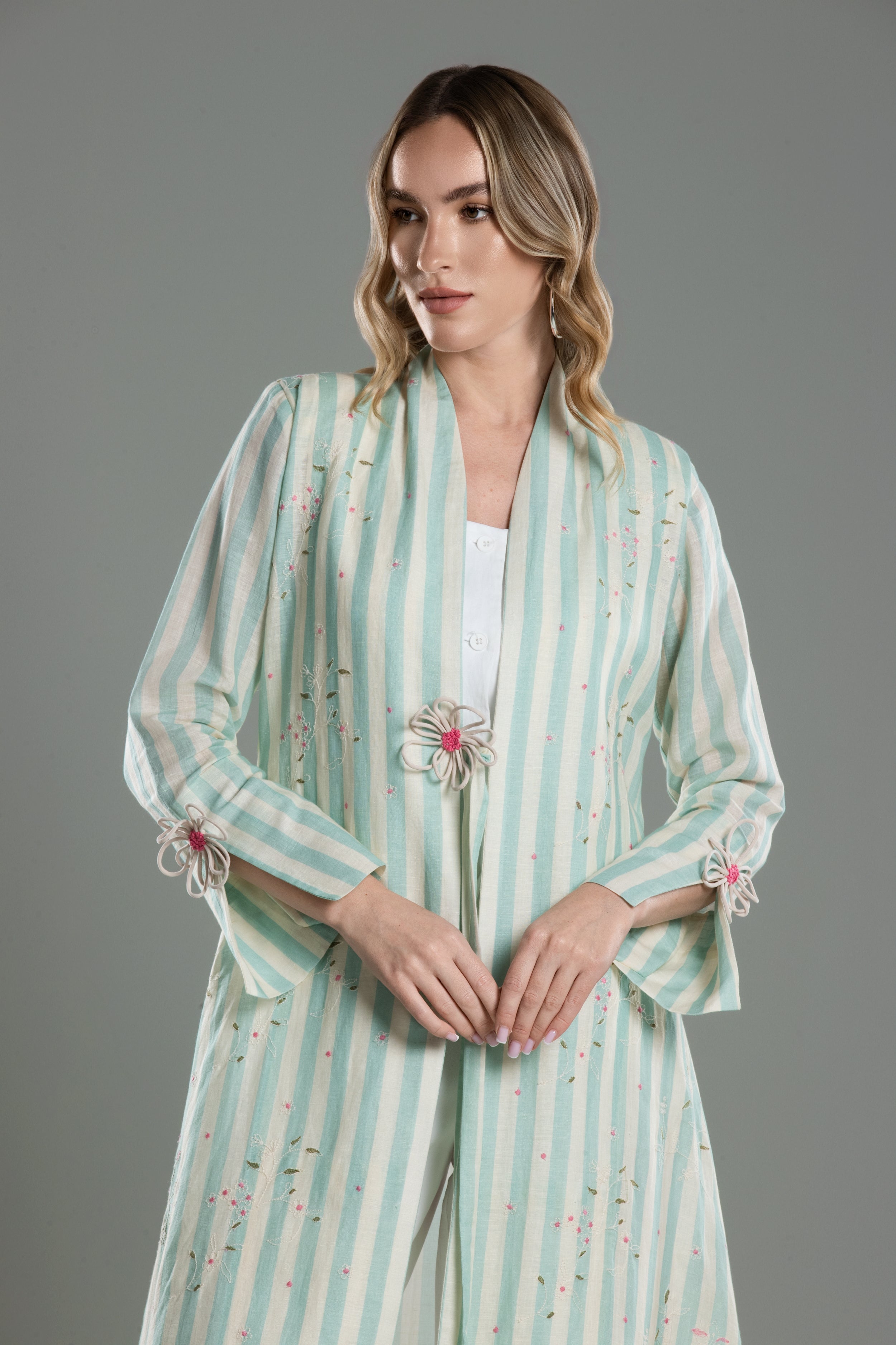 Stripe Abaya