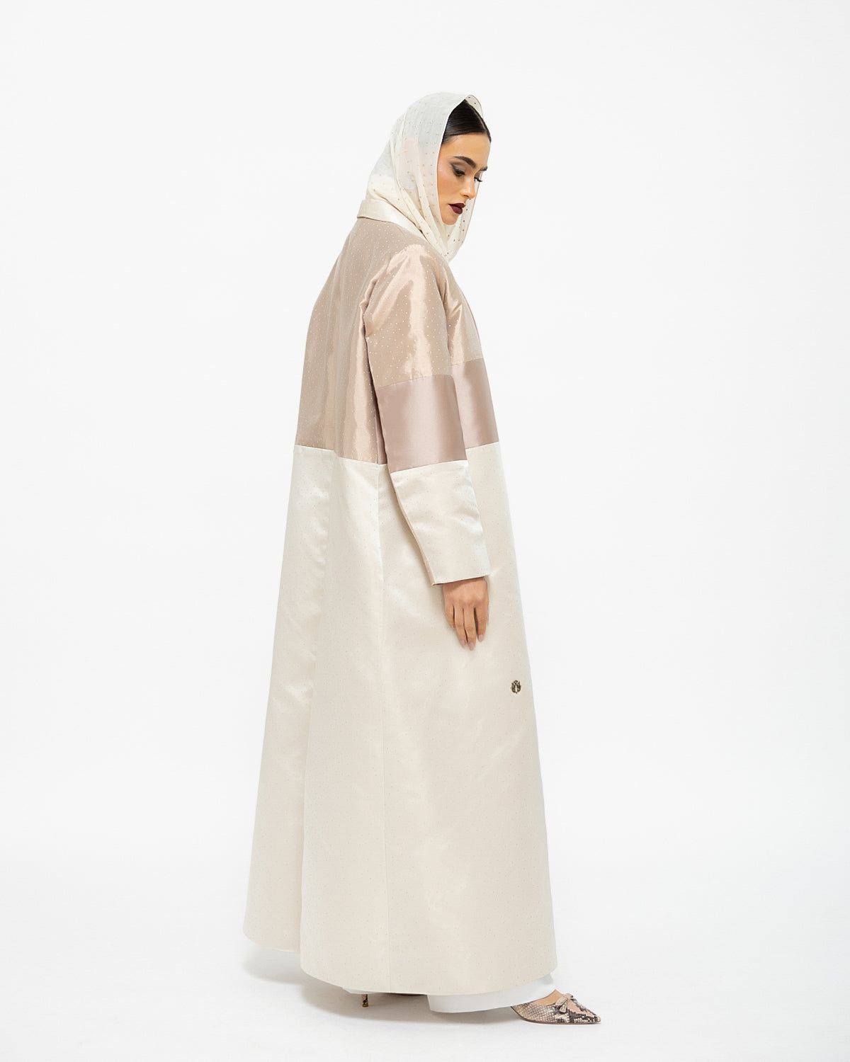 Blazer Style Abaya image 2