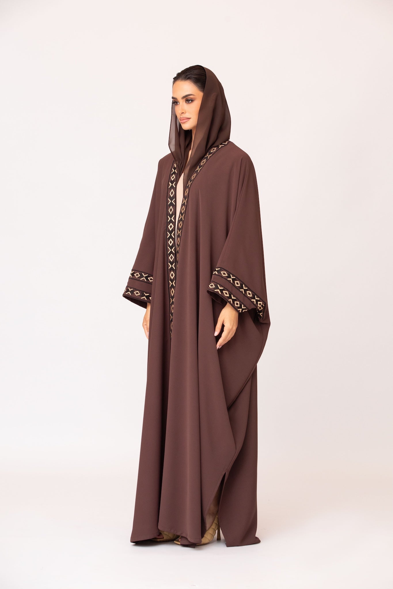 Besht Abaya