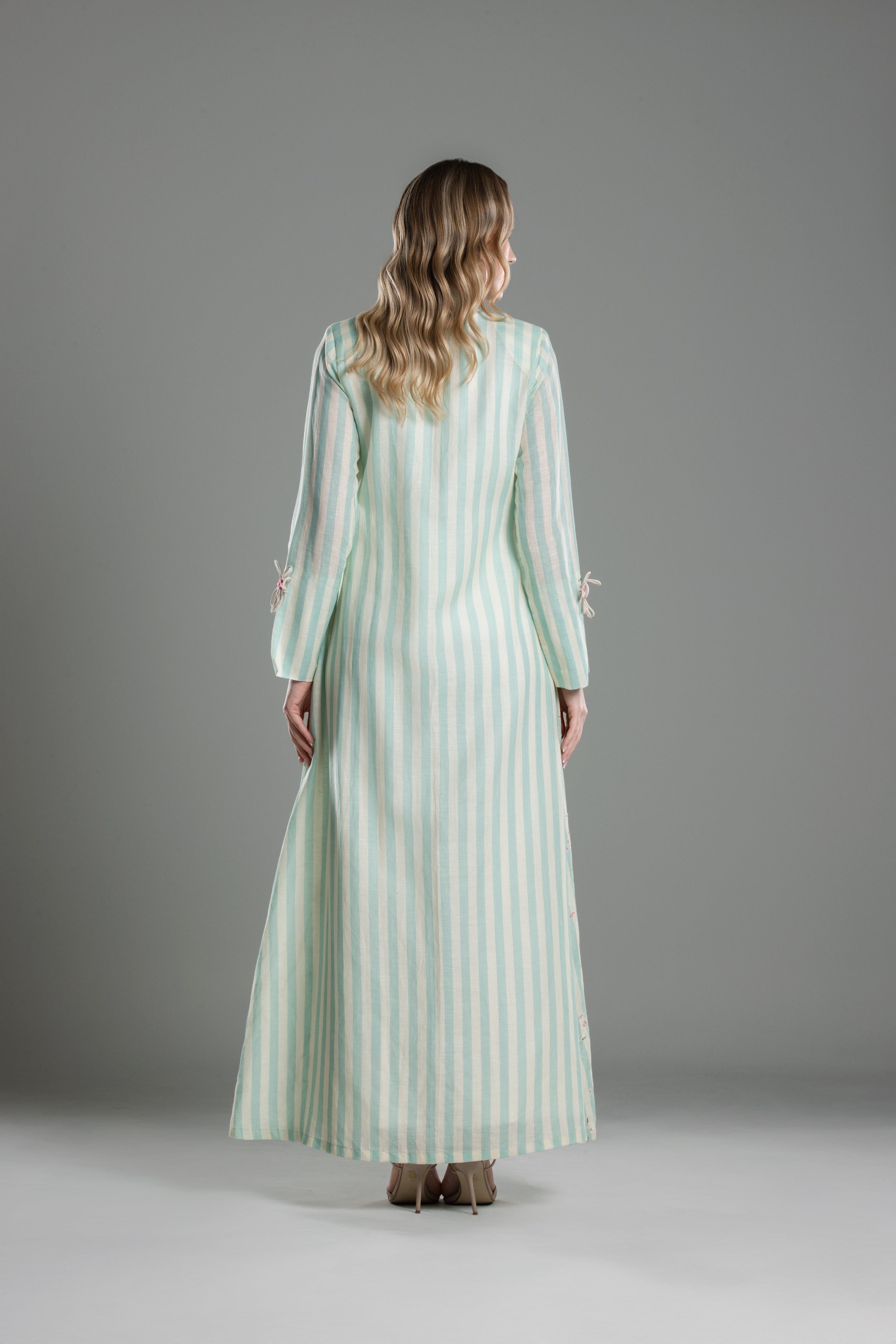Stripe Abaya