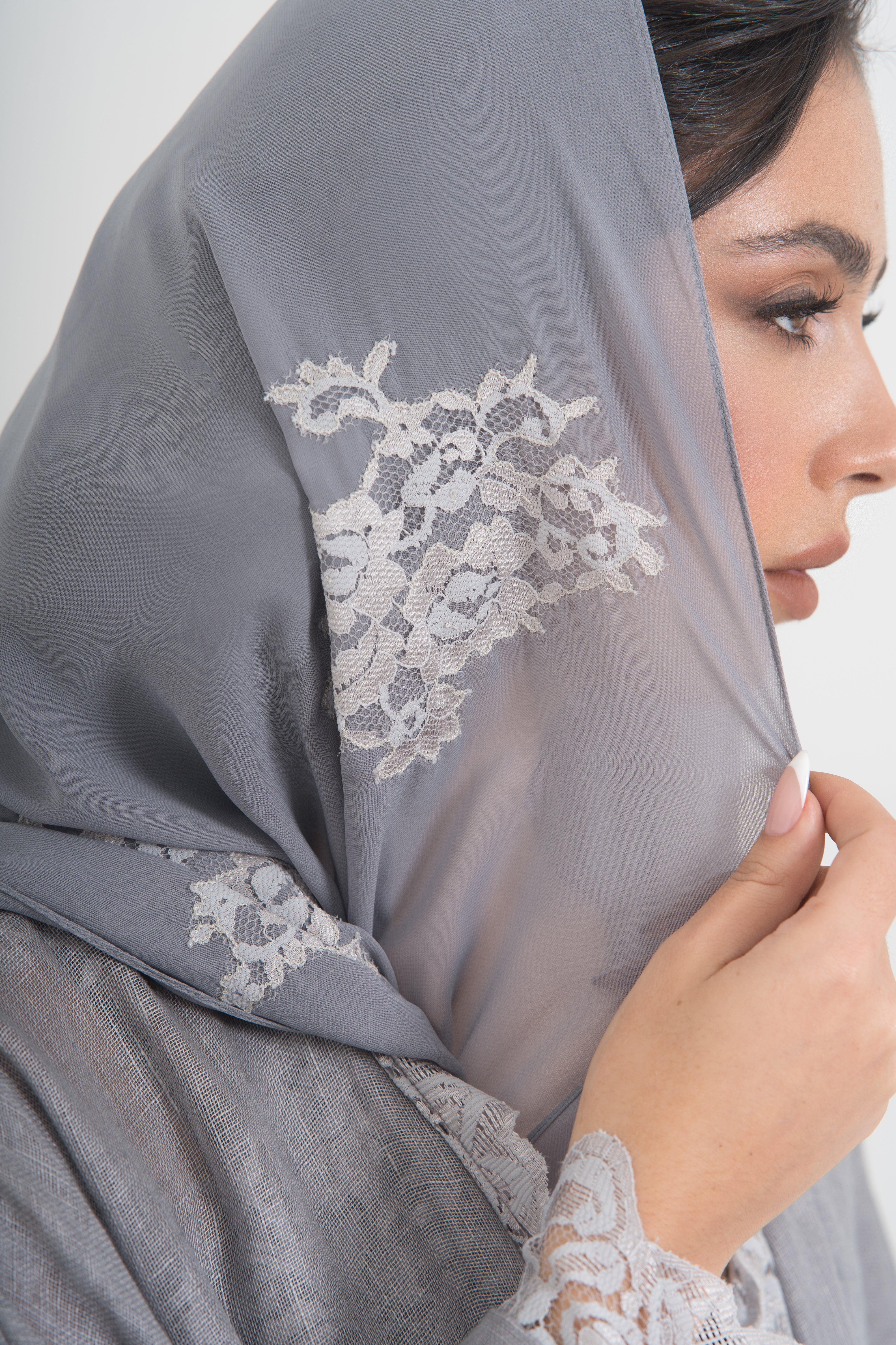 Linen Abaya with Lace Lining