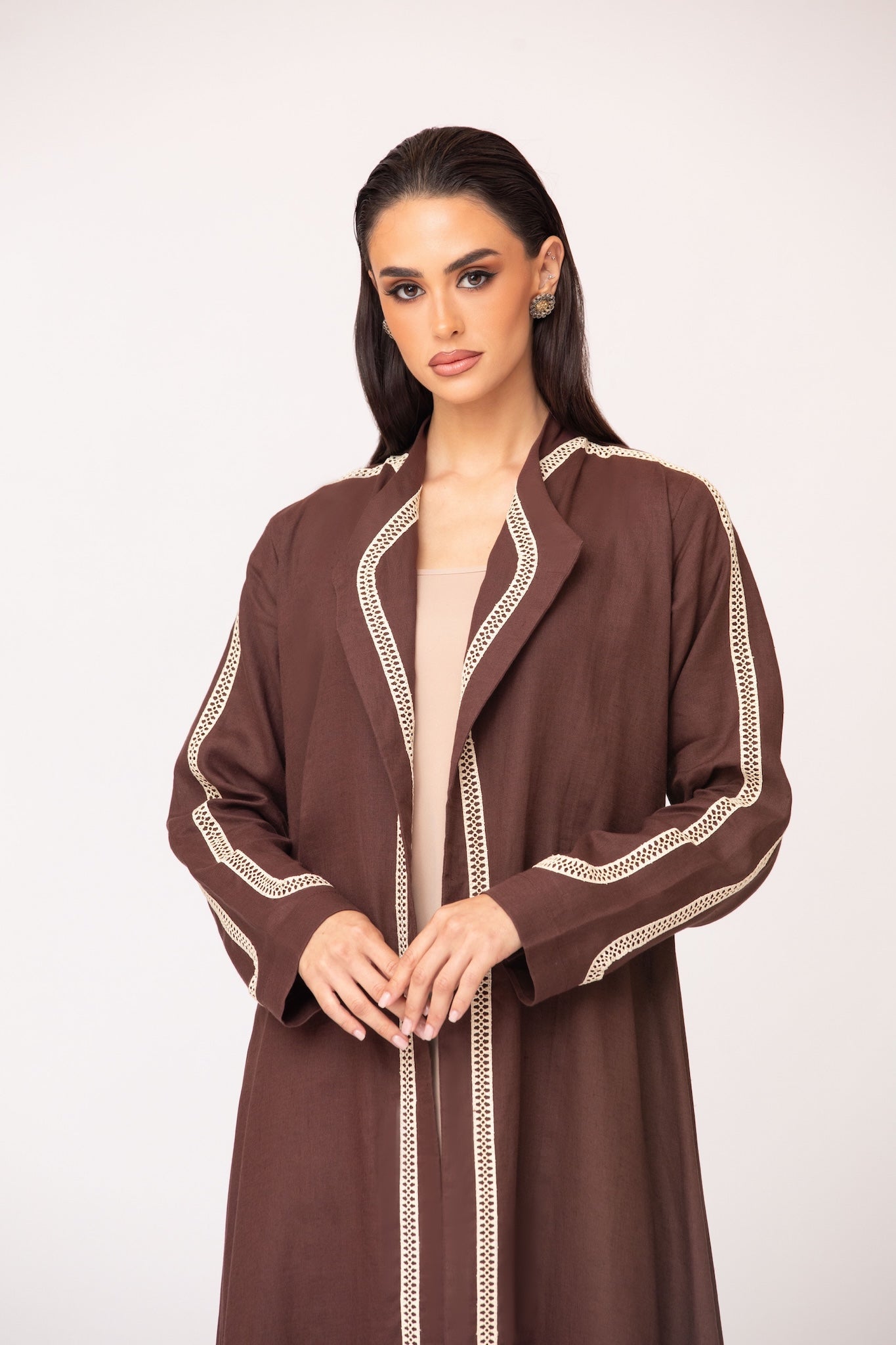 Delicate Lace Abaya