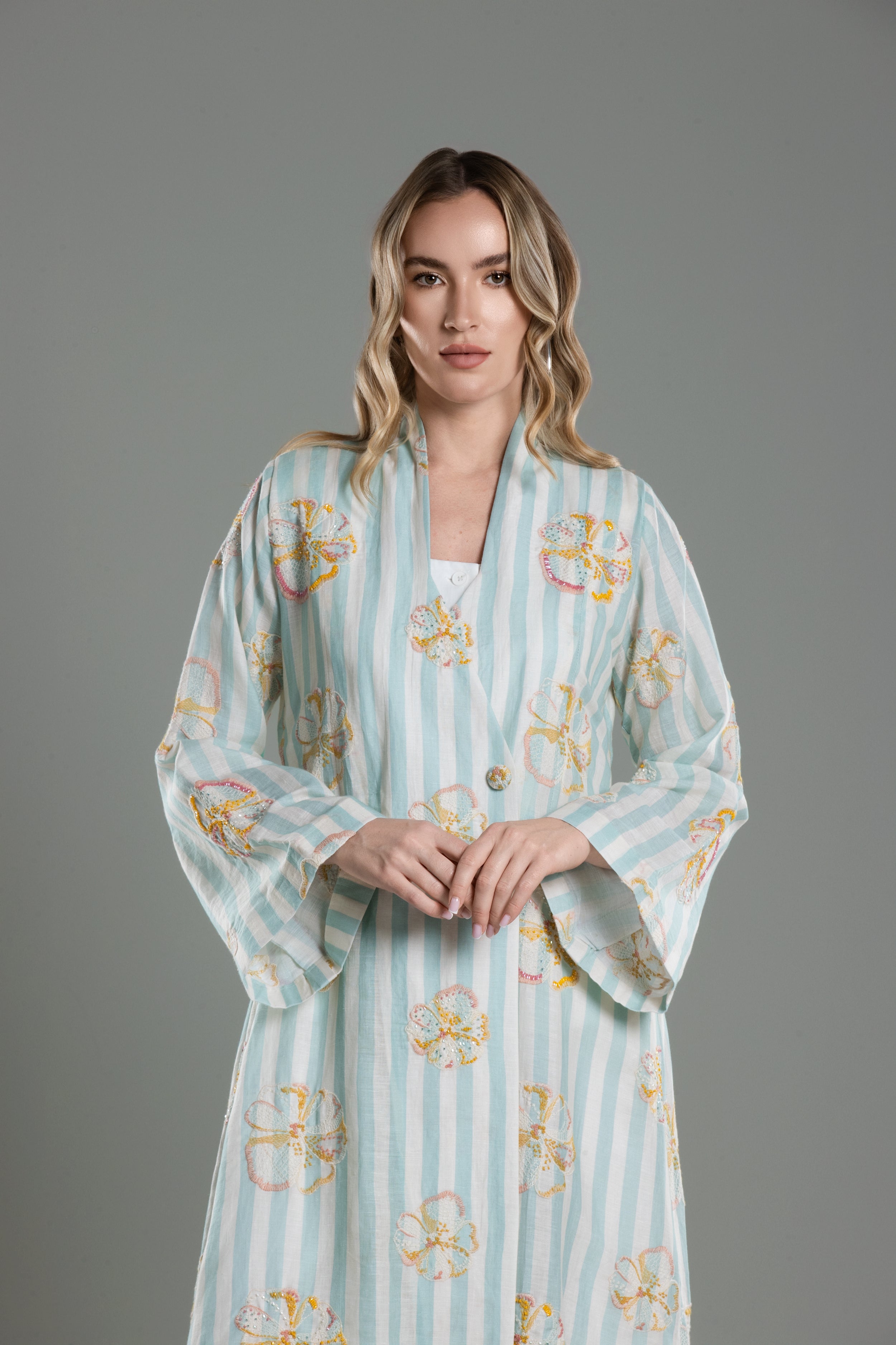 Stripe Overlap Blazer Abaya