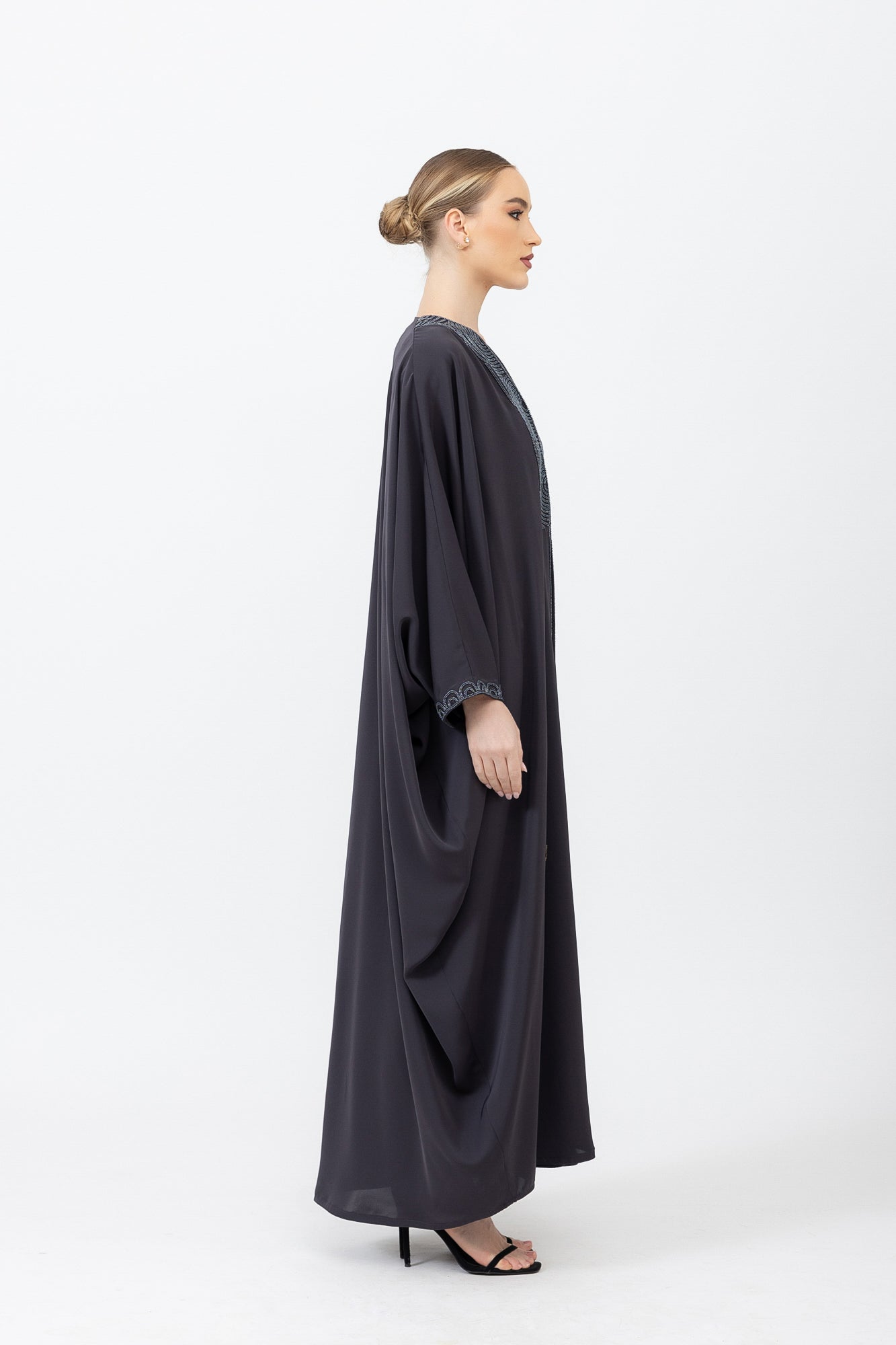Crepe Abaya image 1
