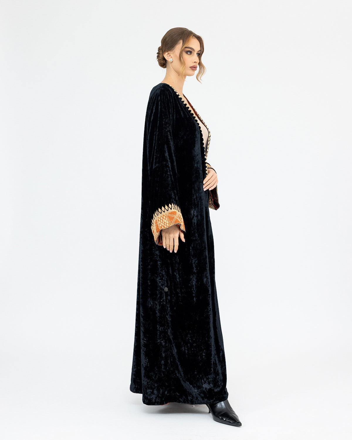 Embroidered Abaya with Printed Velvet Lining
