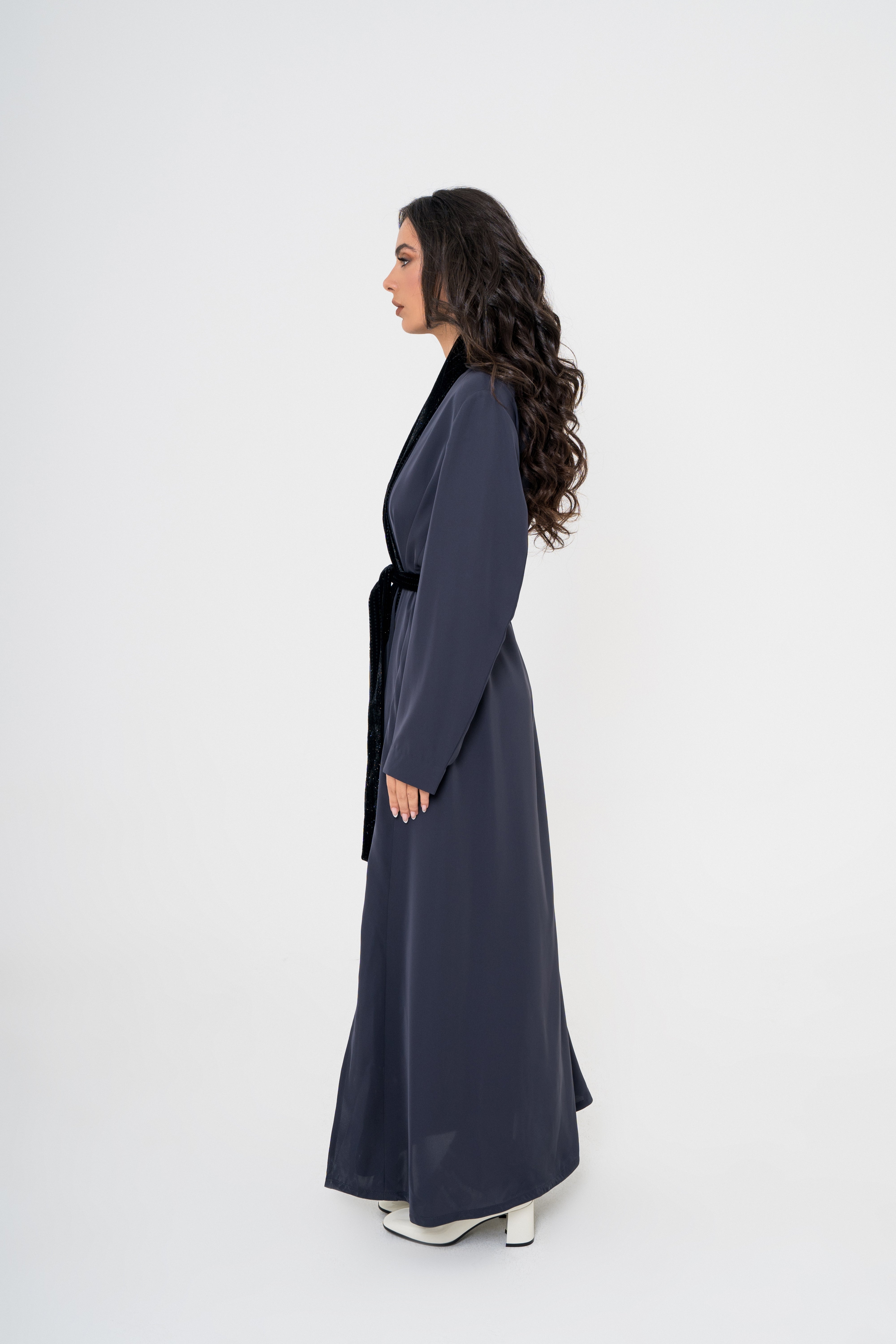 Velvet Collar Abaya with Belt