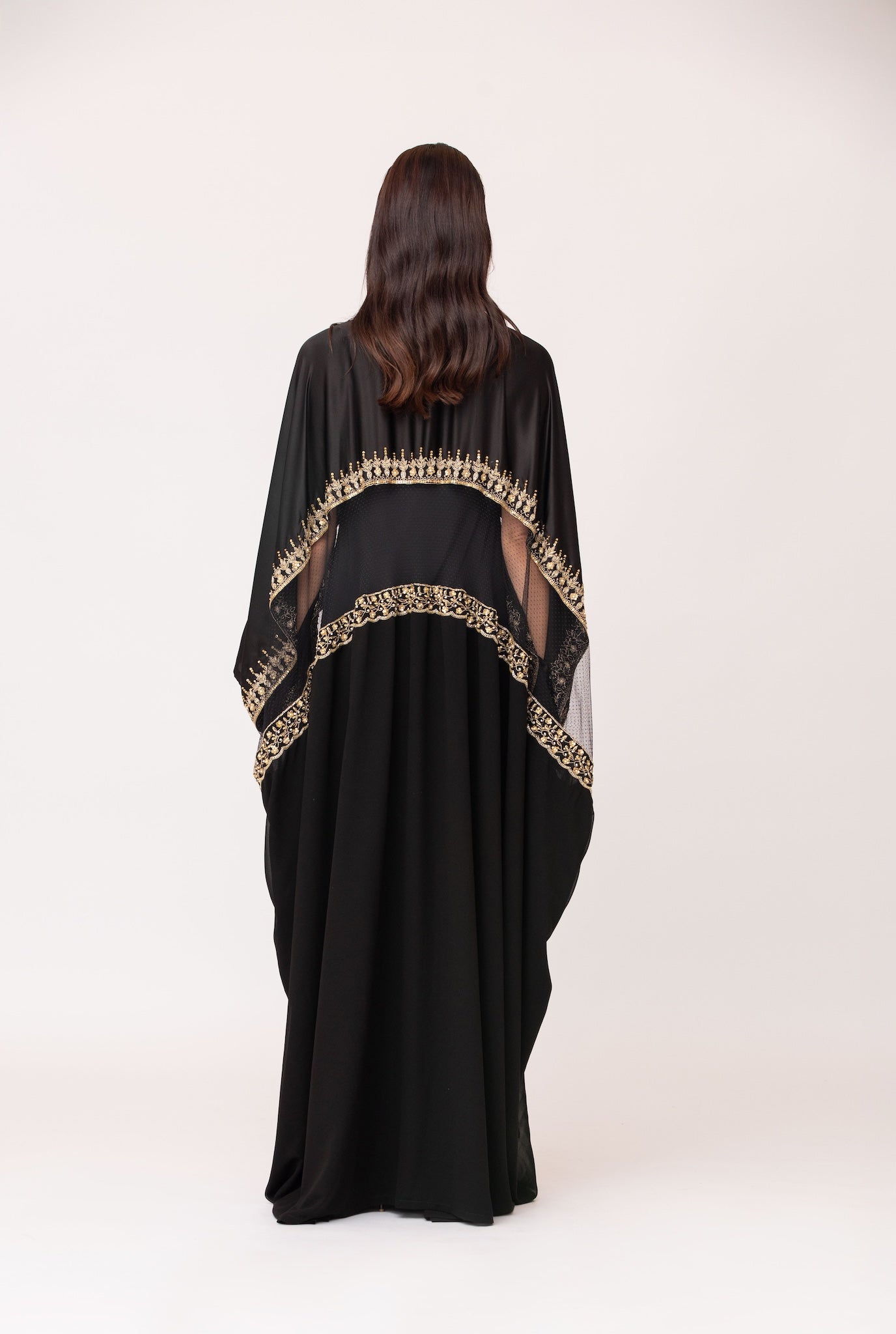 Embroidered Besht Abaya