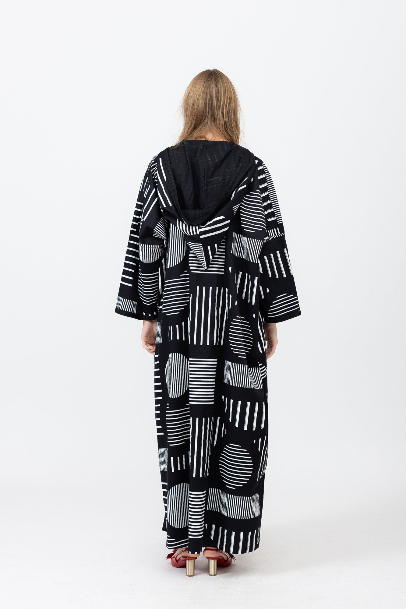 Embroidered Geometrical Hoodie Kaftan image 2