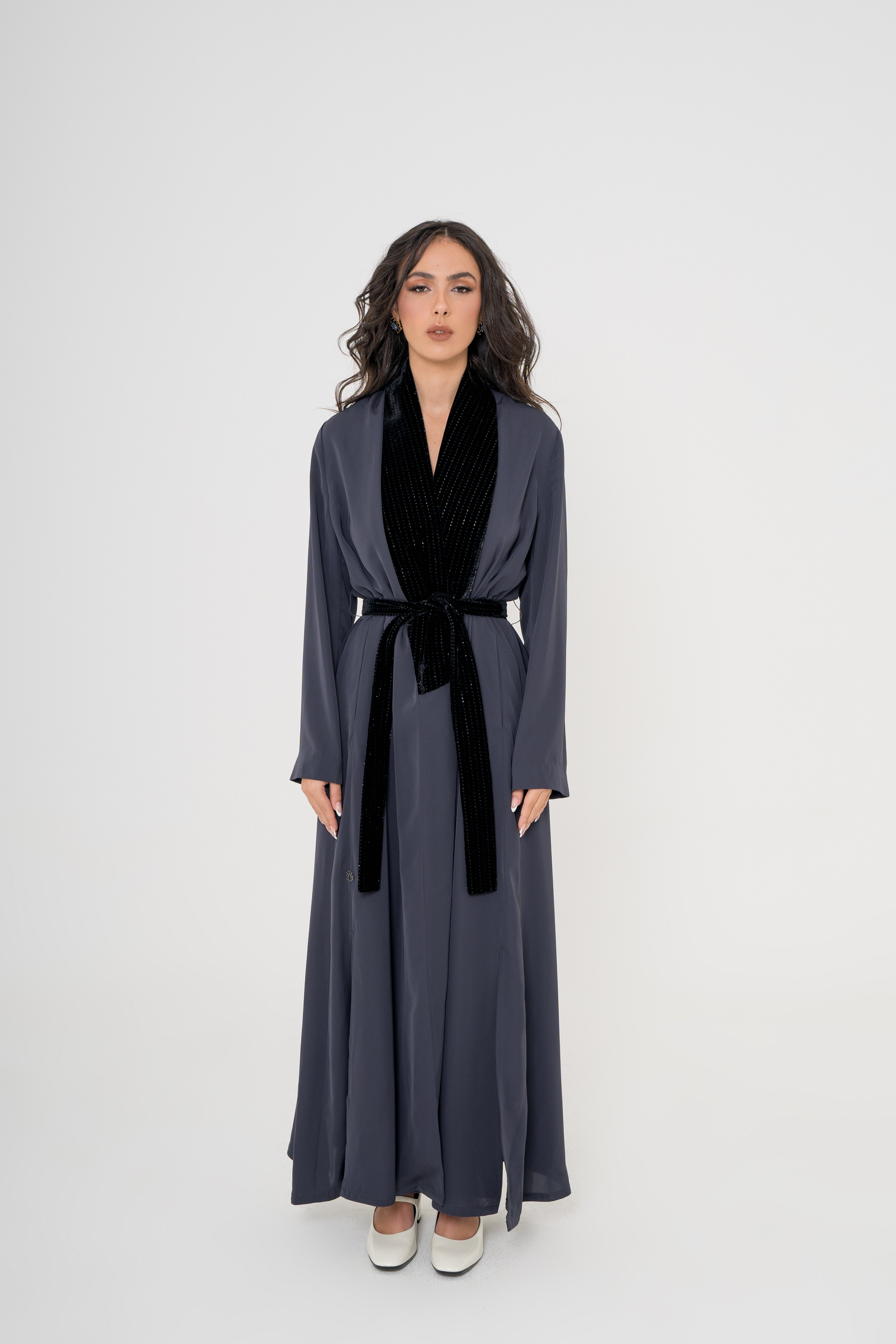 Velvet Collar Abaya with Belt