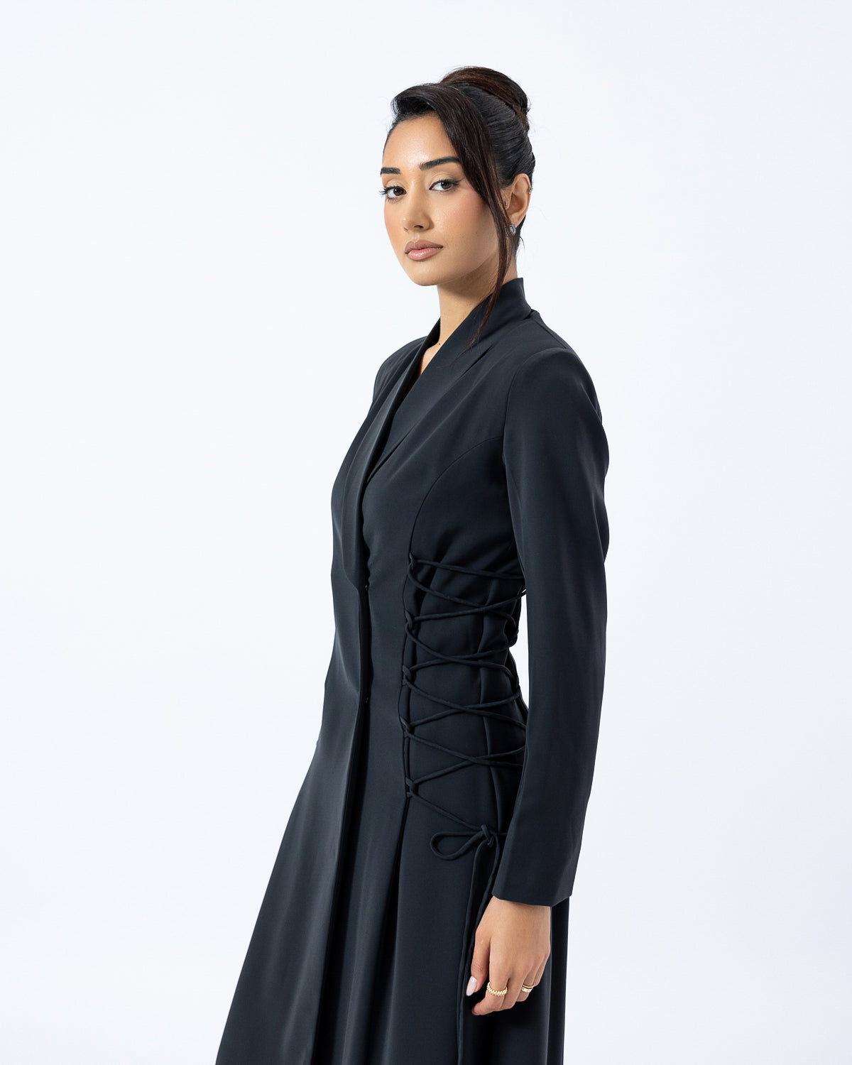 The Overlap Tie Abaya
