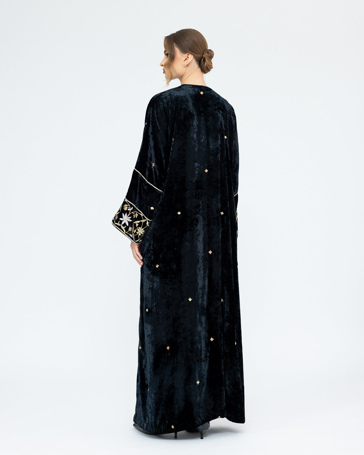 Pocket-Detail Embroidered Abaya