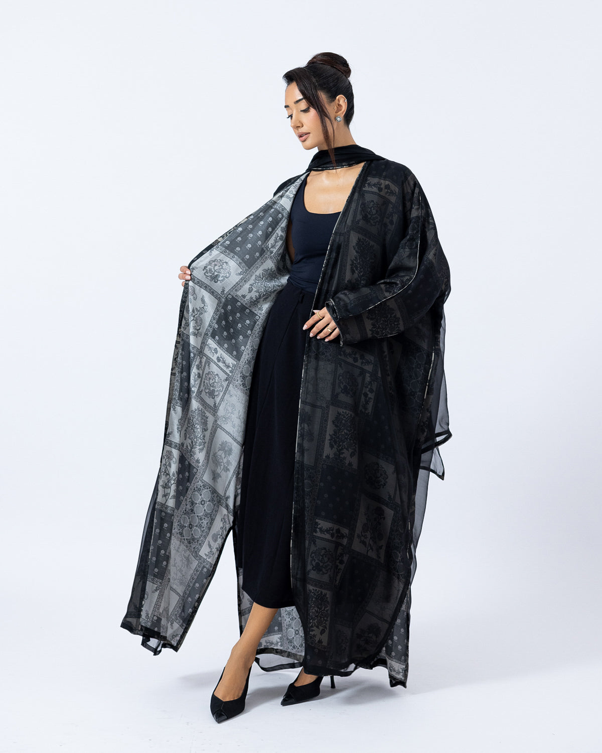 The Overlay Abaya