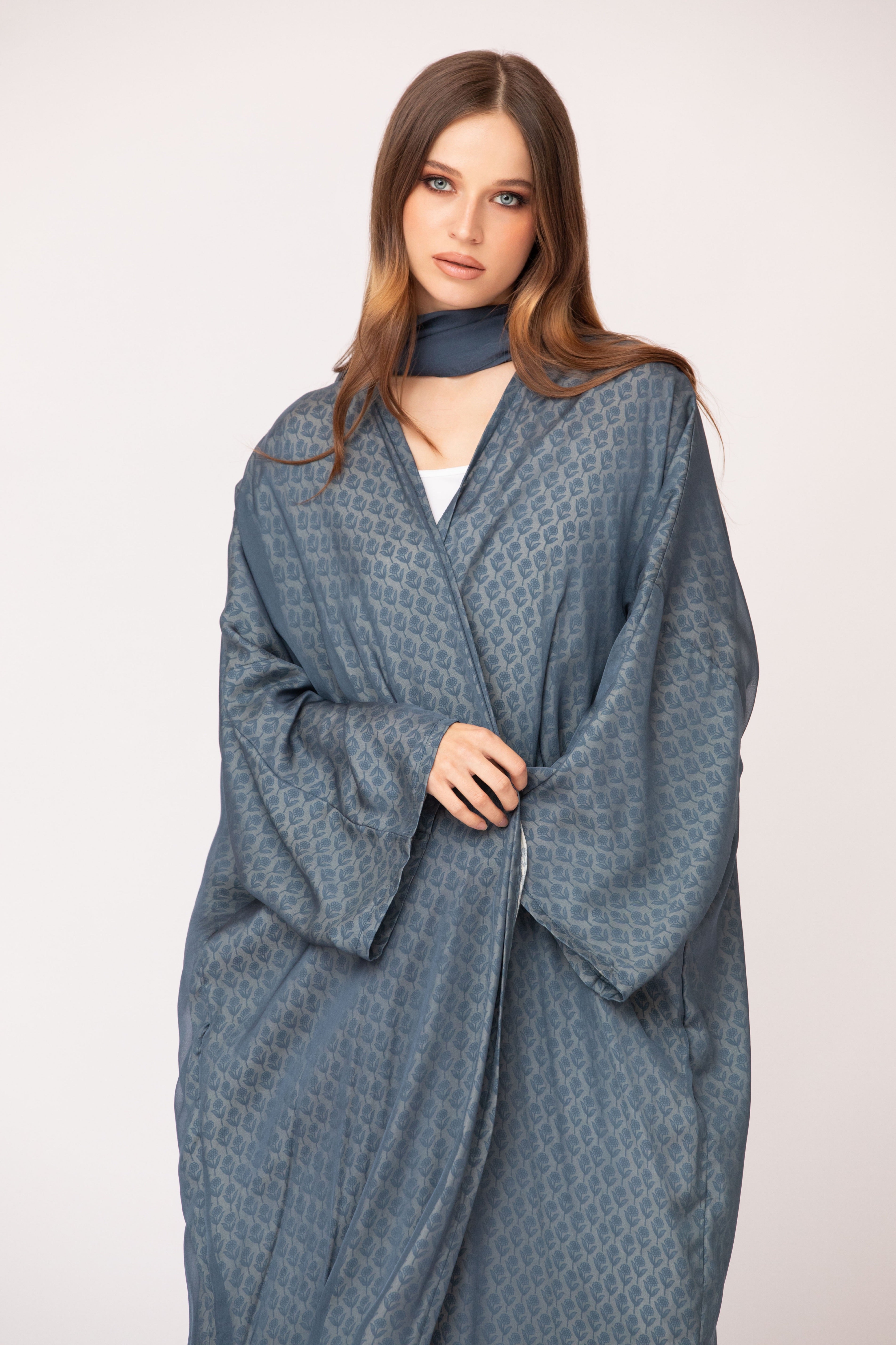 Abaya with Printed Lining
