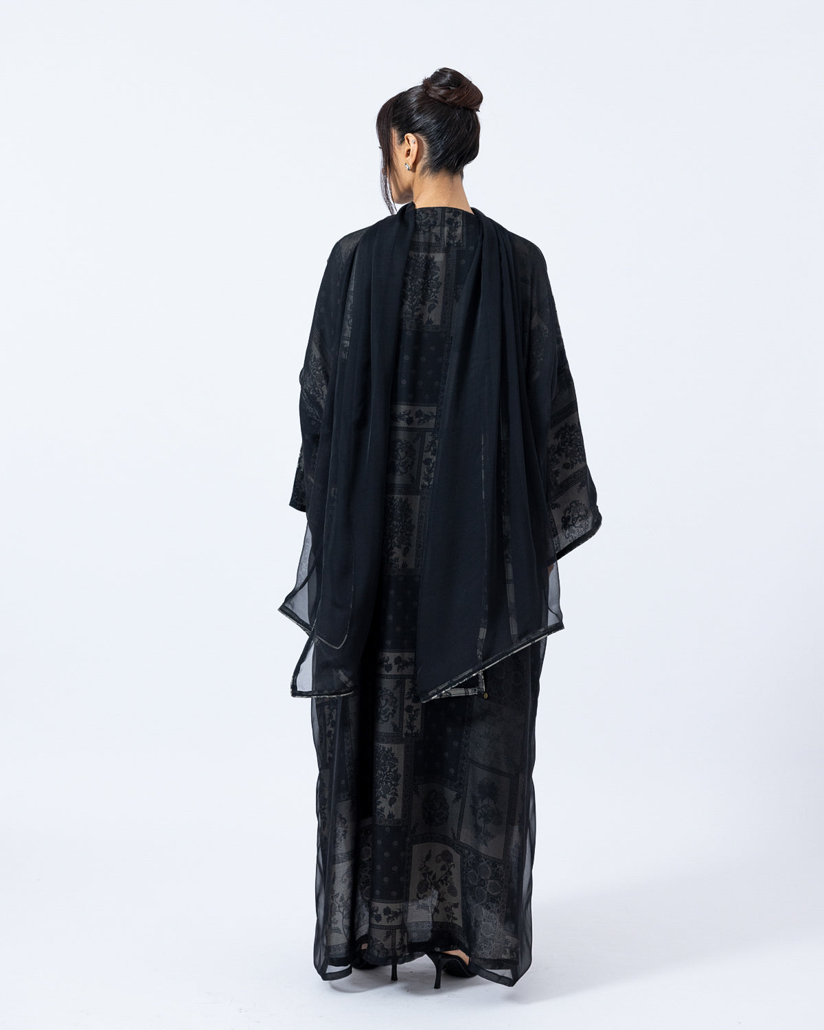 The Overlay Abaya