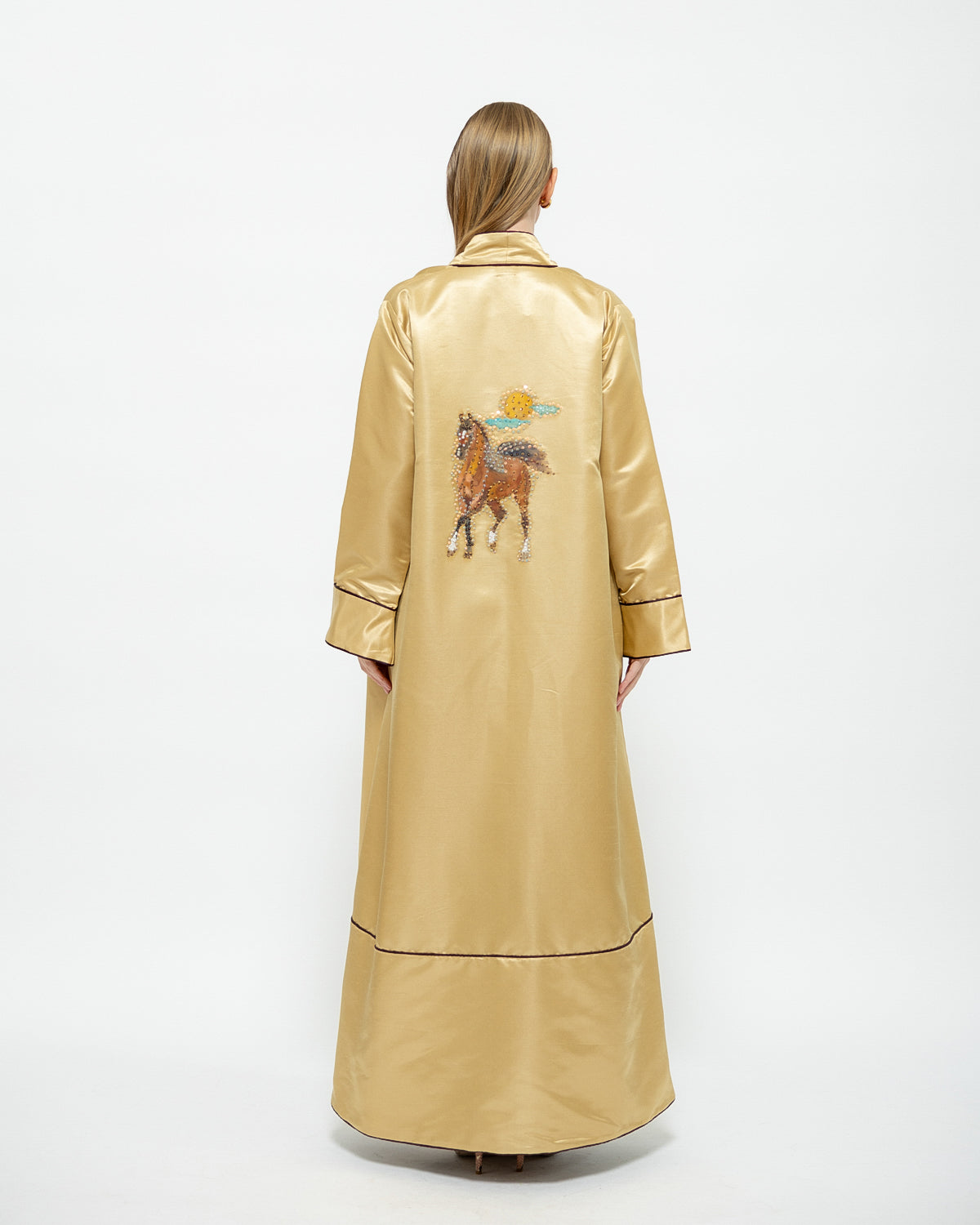 Horse abaya image 2