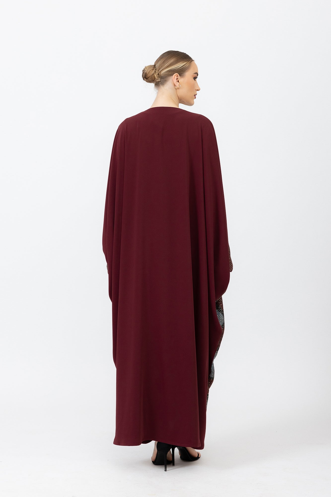 Silk Crepe Abaya image 2