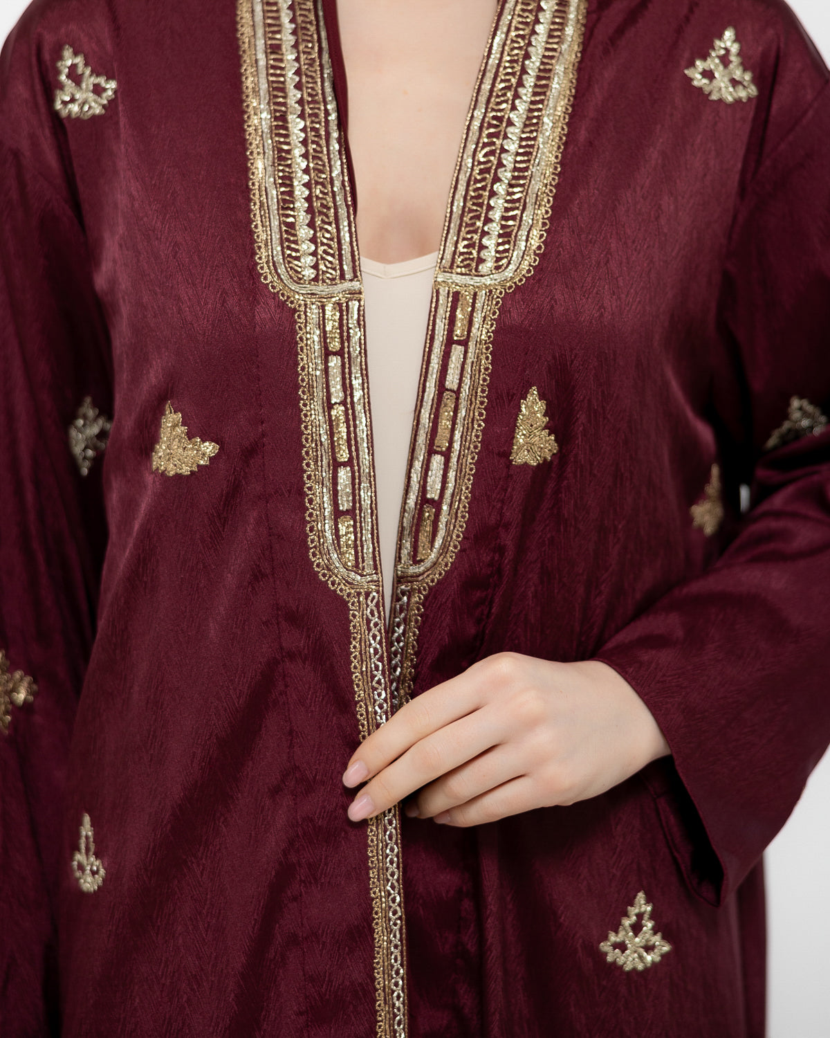 Chevron Self Design Abaya image 4