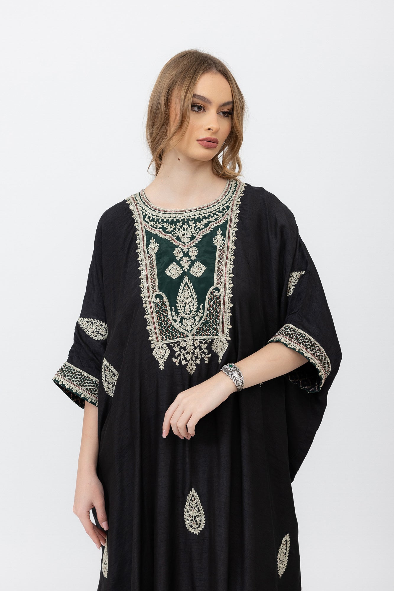 Embroidered Details Silk Kaftan image 3