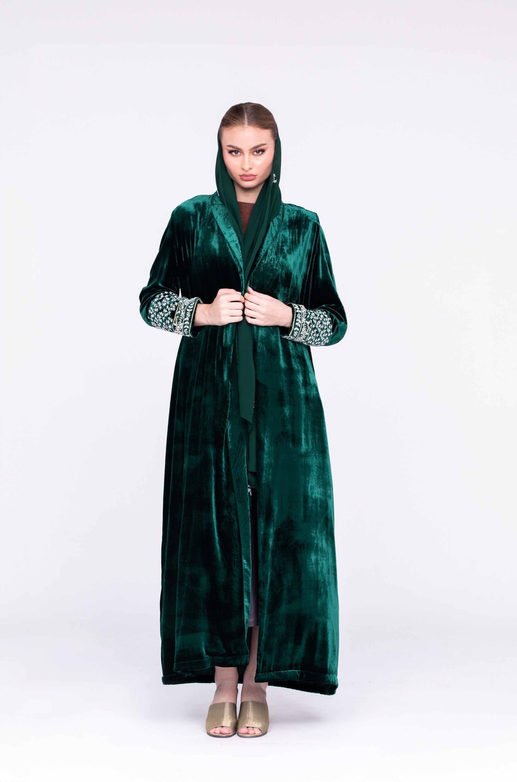 Velvet Abaya image 0